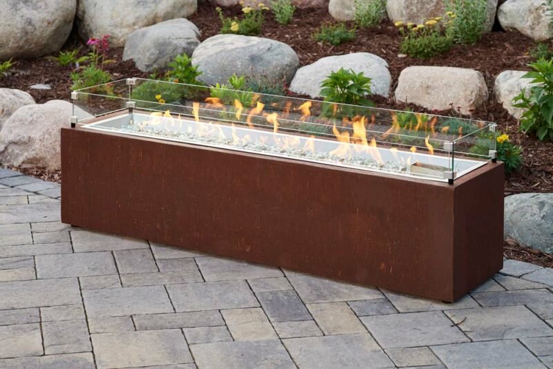 Outdoor-GreatRoom-Fire-Pits-Featured