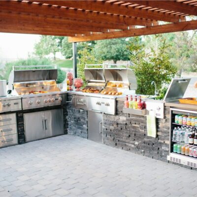 Clifrock Outdoor Kitchen Image | Godby Hearth